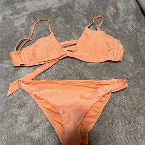 Tangerine O’Neill Bikini Set